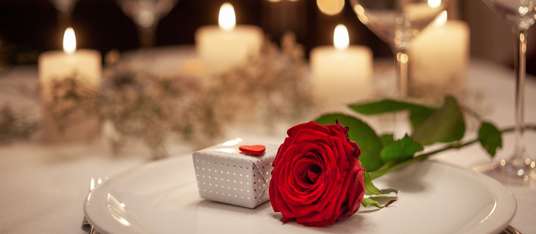 Zum Valentinstag - ein  Schmückstück von Juwelier KÖSTER