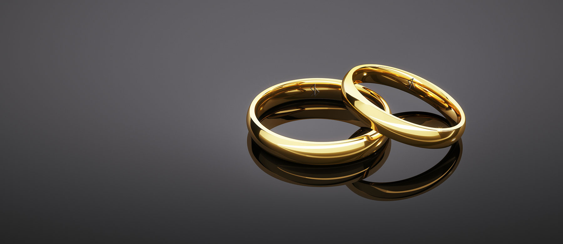 Eheringe: Der Klassiker einfache goldene Ringe